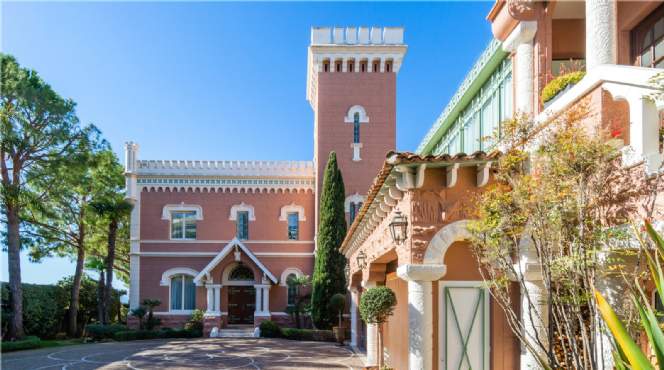 Waterfront Villa Cap d'Antibes For Sale Facing West Sunset Views