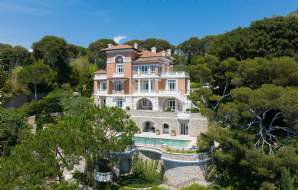 Waterfront villa Cap Martin, For sale Savills